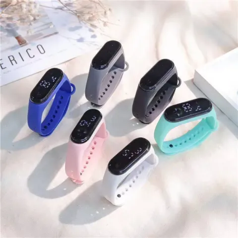 Montre bracelet LED tactile en silicone