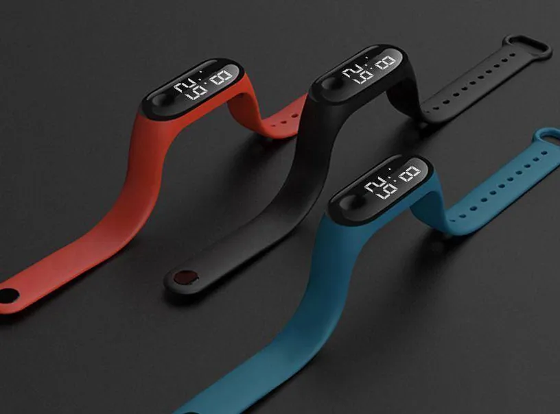 Montre bracelet LED tactile en silicone - Image 3